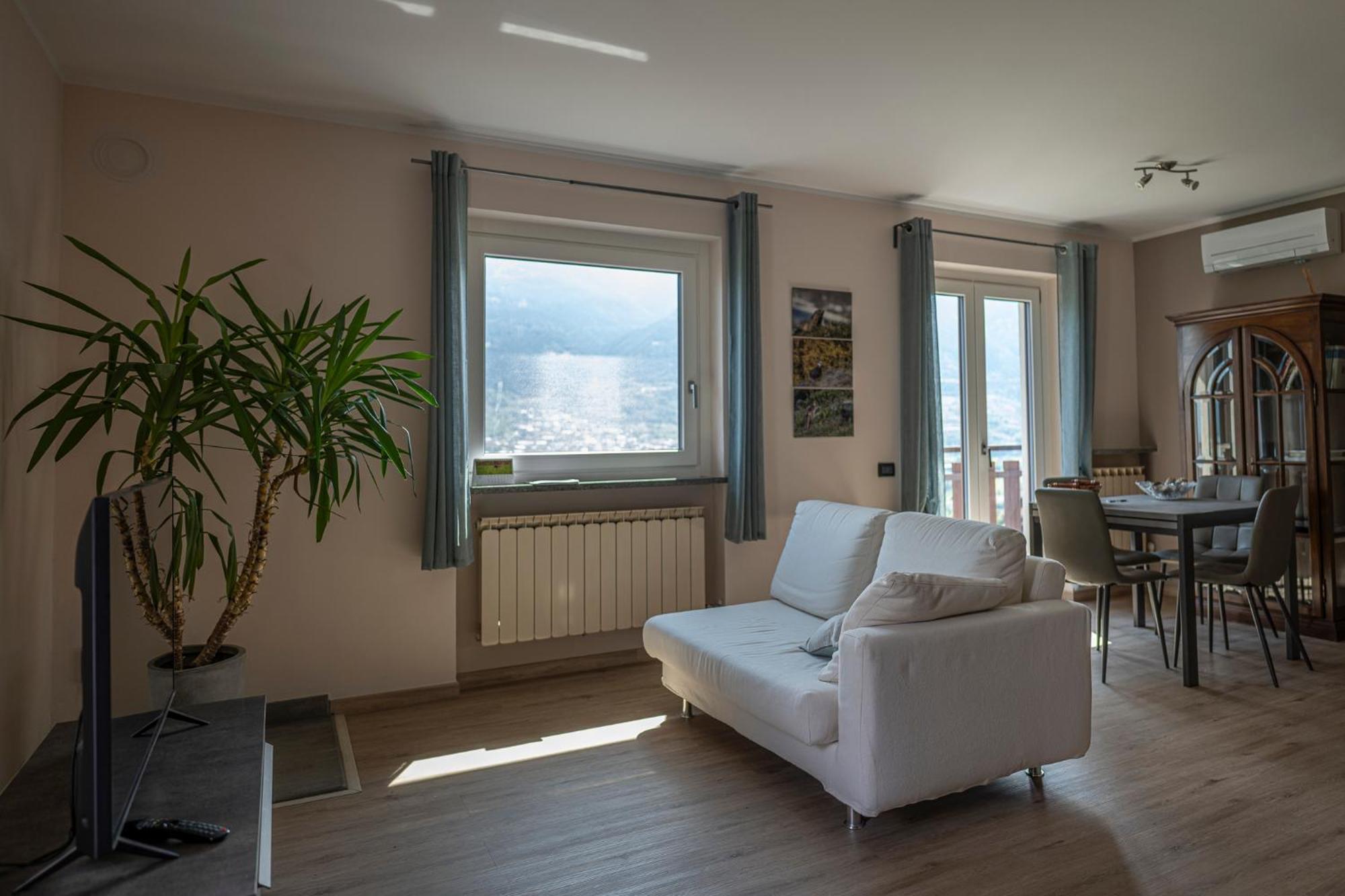 La Casa Delle Farfalle - Cir Vda Sarre 0001 * Aosta